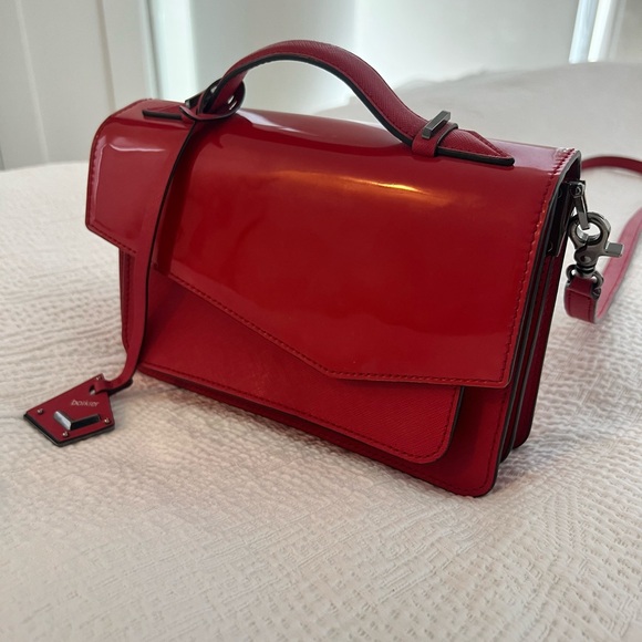 Botkier Cobble Hill Leather Crossbody Bag - Picture 2 of 6